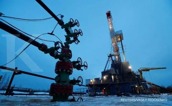 Russian Annual Oil Output Recovers in 2021 After Slump