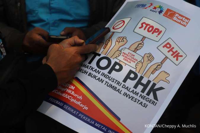 Lonjakan PHK Capai 45.762, DPR Minta Pemerintah Lakukan Ini