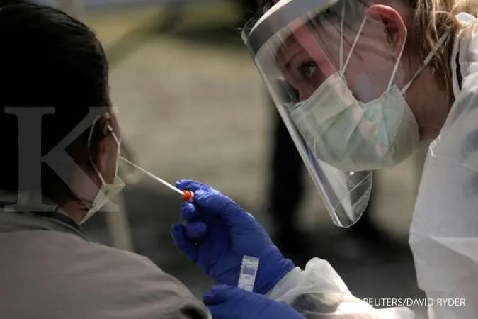 U.S. surpasses grim milestone of 200,000 COVID-19 deaths  