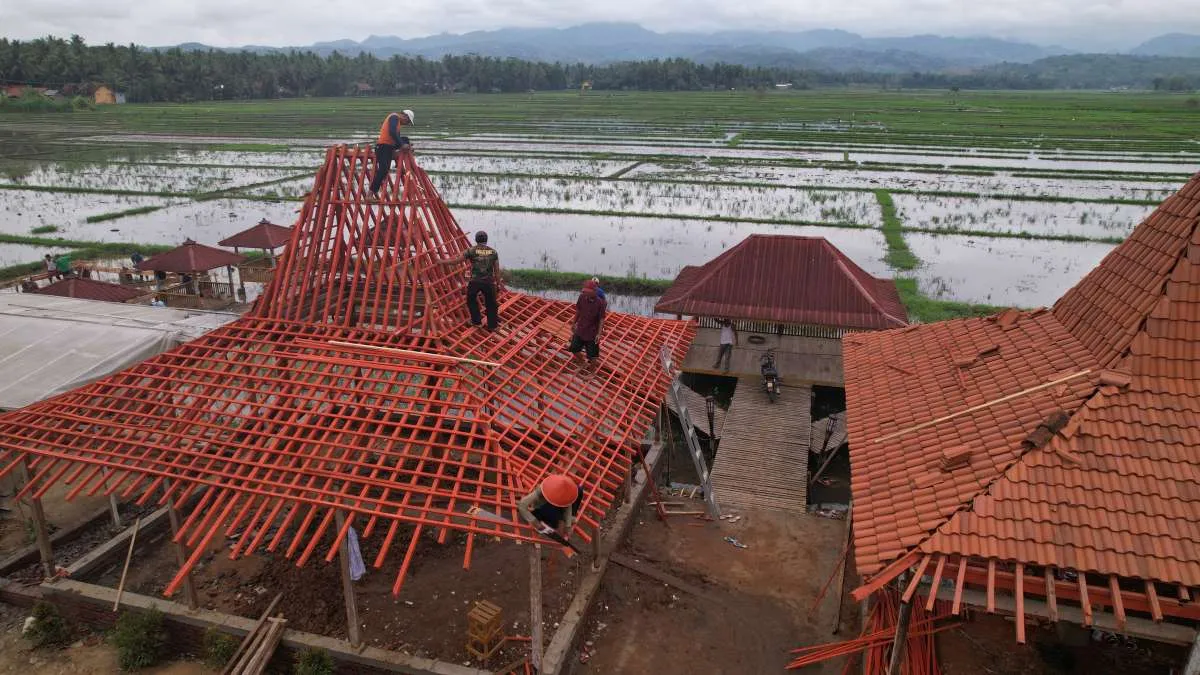 Desa Megulung Kidul Manfaatkan Dana CSR BRI untuk Bangun Showroom UMKM