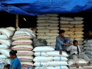Setelah operasi pasar, harga beras bisa turun Rp 300-Rp 500 per kg