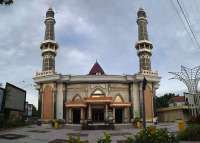 Cek Jadwal Azan Magrib Jombang Selasa (3/3) dan Tips Buka Puasa Anti Lemas