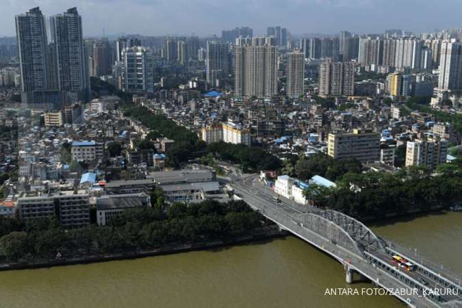 Temukan 1 Kasus Covid-19, Guangzhou Batalkan Ratusan Penerbangan & Lakukan Tes Massal