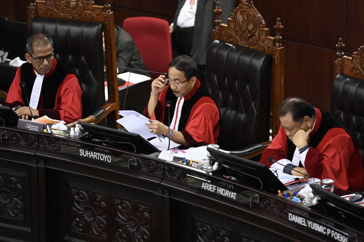 MK Tolak Permohonan Uji Konsesi Tambang untuk Organisasi Masyarakat (Ormas)