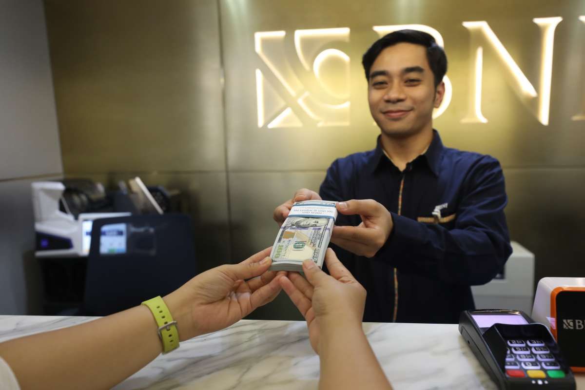 Jumlah Kantor Bank Terus Menyusut