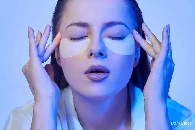 Apa Itu Blue Light? Ini 5 Cara Melindungi Kulit dari Paparan Blue Light