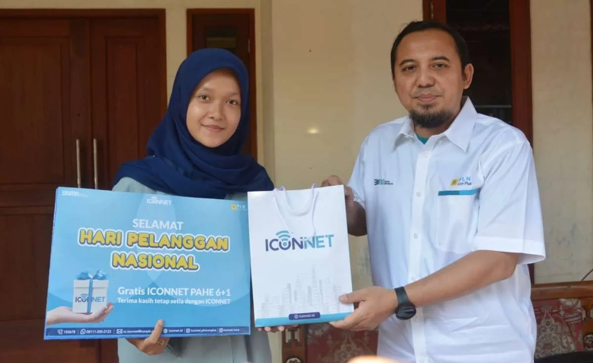 Sambut Hari Pelanggan Nasional, Direksi PLN ICON Plus Sapa Pelanggan Setia ICONNET 