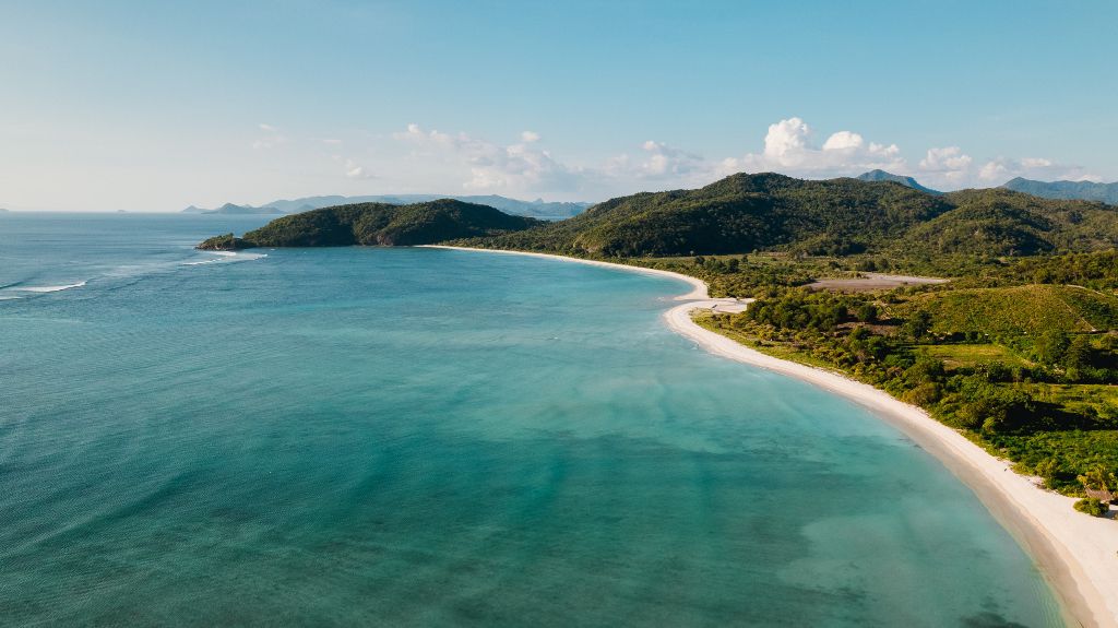 Kontan. West Sumbawa Coastlines