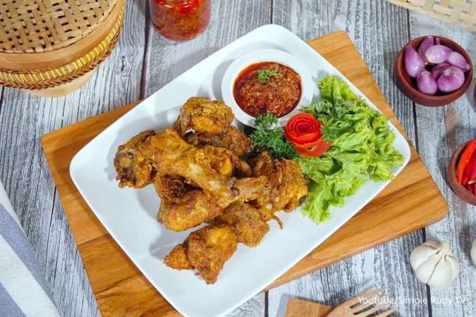 Resep Ayam Rempah Sambal Rawit Cumi Asin ala Chef Rudy Choirudin