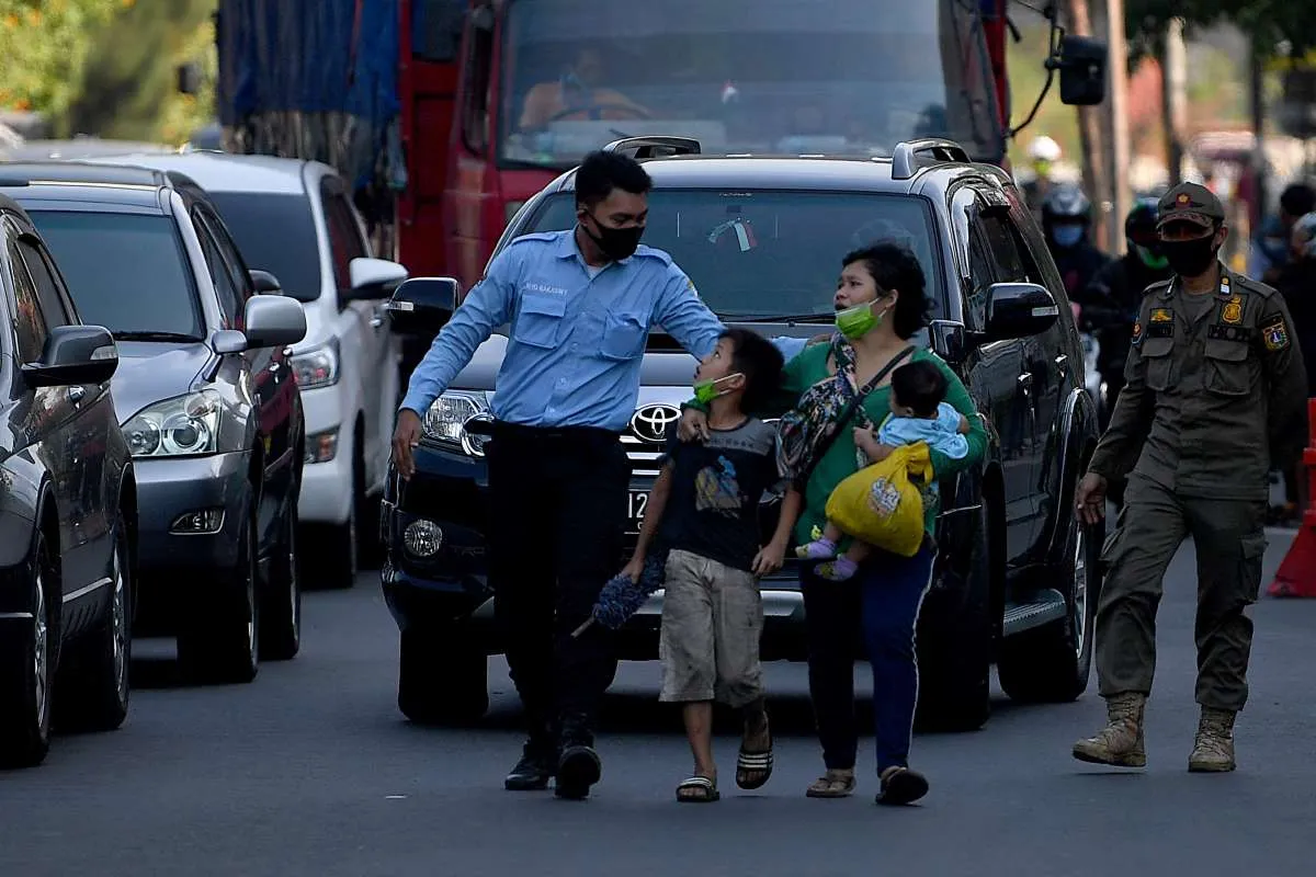 Mensos Risma blusukan, gelandangan di Jakarta disebut makin banyak