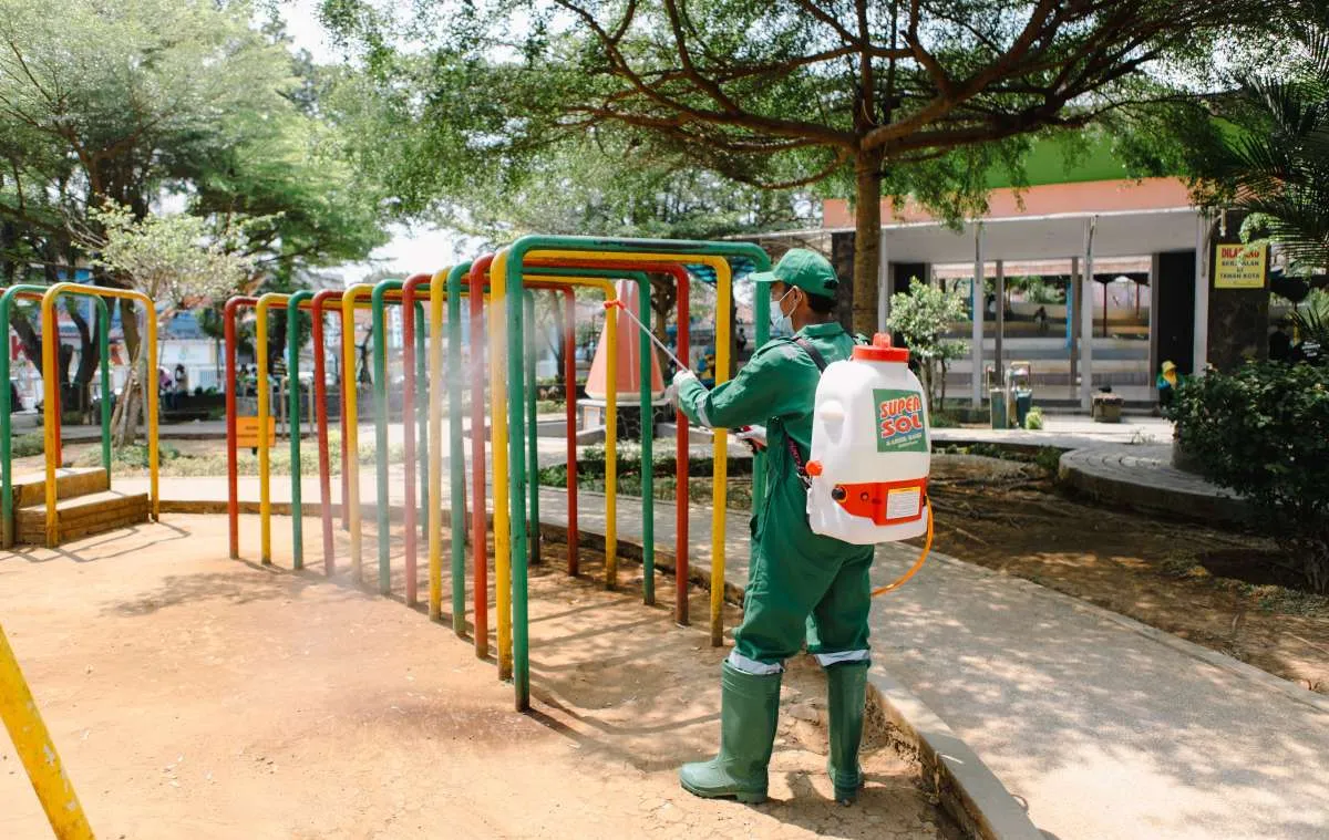 Supersol Bersihkan 7 Lokasi di Jakarta &Tasikmalaya, Upayakan Lingkungan Bersih 