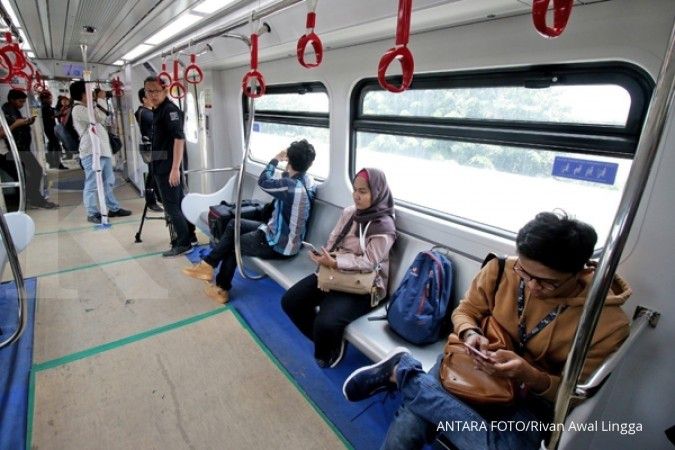 Anggota DPRD DKI sebut target 14.255 penumpang LRT per hari terlalu tinggi