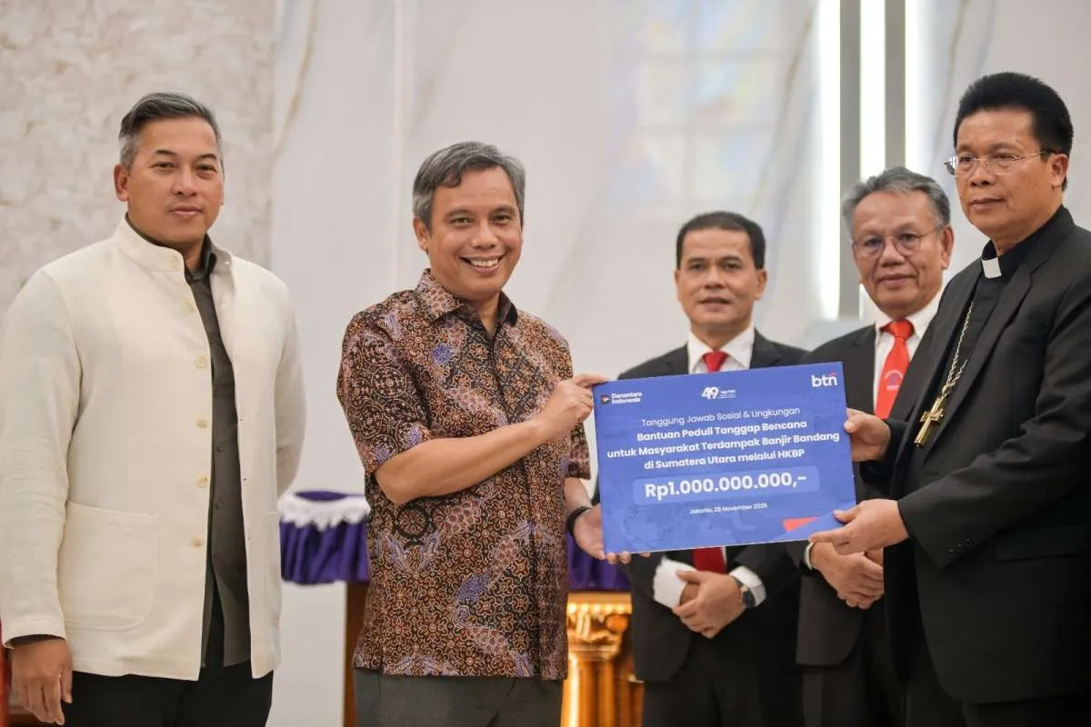 BTN Gandeng HKBP Salurkan Bantuan Banjir Bandang di Sumatera Utara