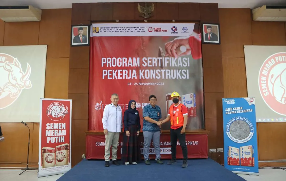 Semen Merah Putih Aktif Dukung Pemenuhan Tenaga Kerja Bersertifikasi untuk PSN