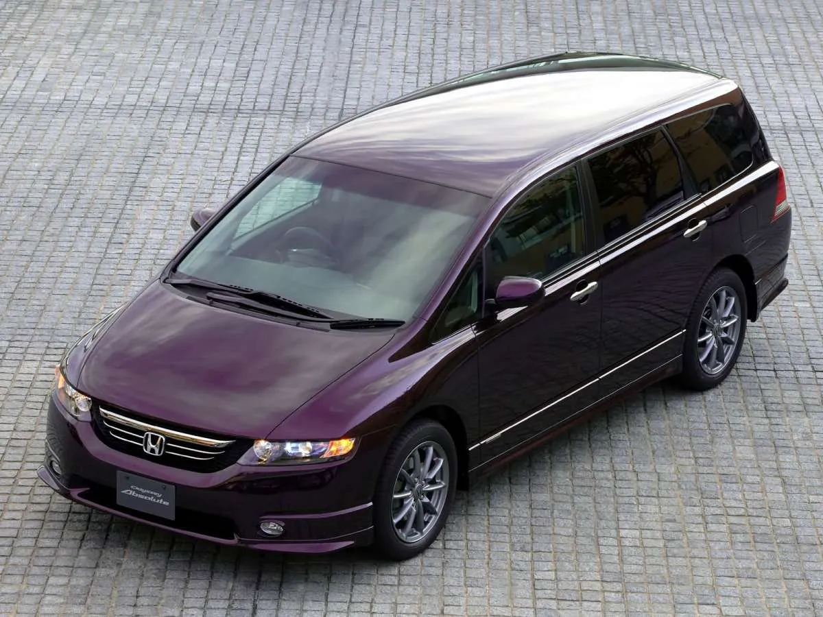 Intip fitur mewahnya, harga mobil bekas Honda Odyssey mulai Rp 110 juta saja