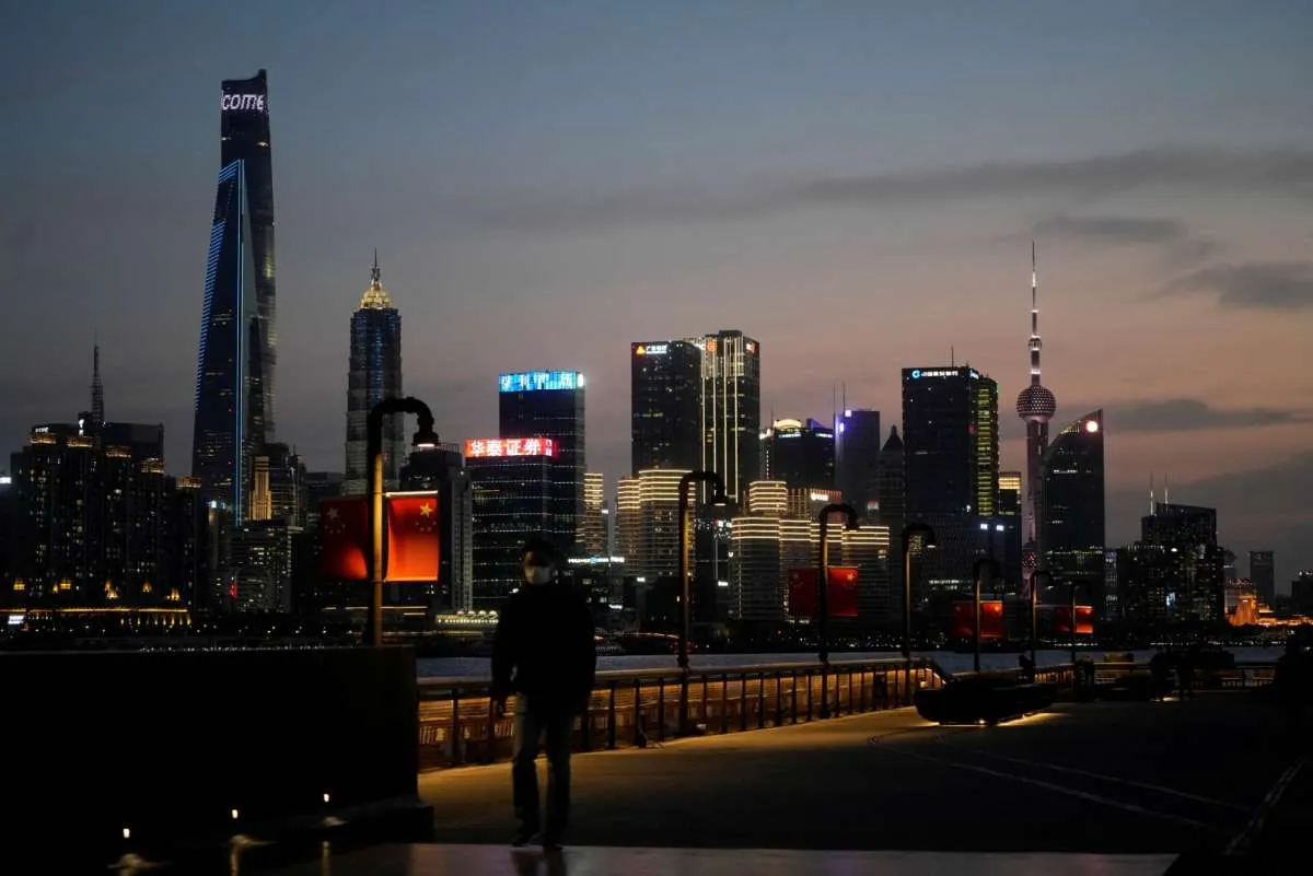 Kasus Covid-19 Melonjak, Shanghai Perluas Lockdown ke Bagian Barat Kota