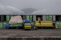 Surplus Neraca Dagang Bakal Menyempit