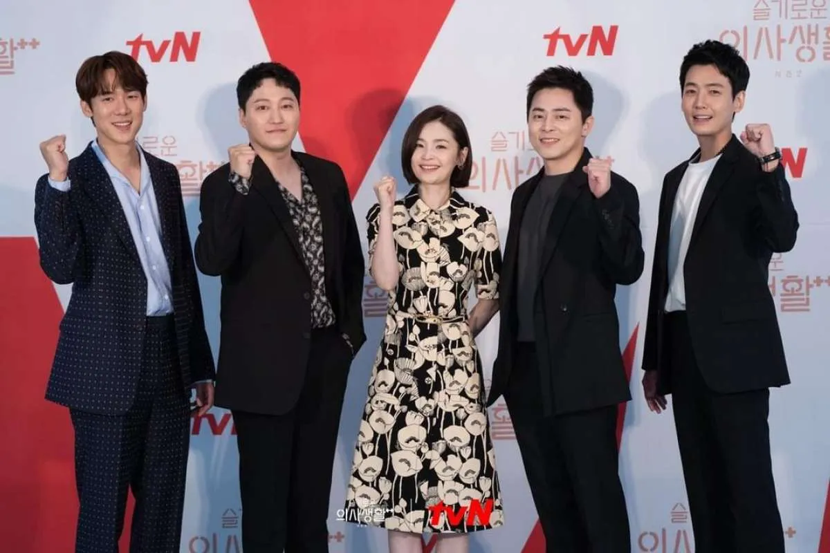 Hospital Playlist 2 puncaki deretan drama Korea terpopuler di minggu pertama Juli
