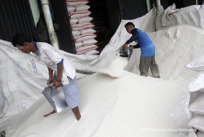 Bulog kontrak dengan enam supplier beras