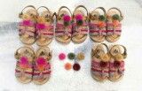 Sandal penuh pernik warna-warni menuai penggemar
