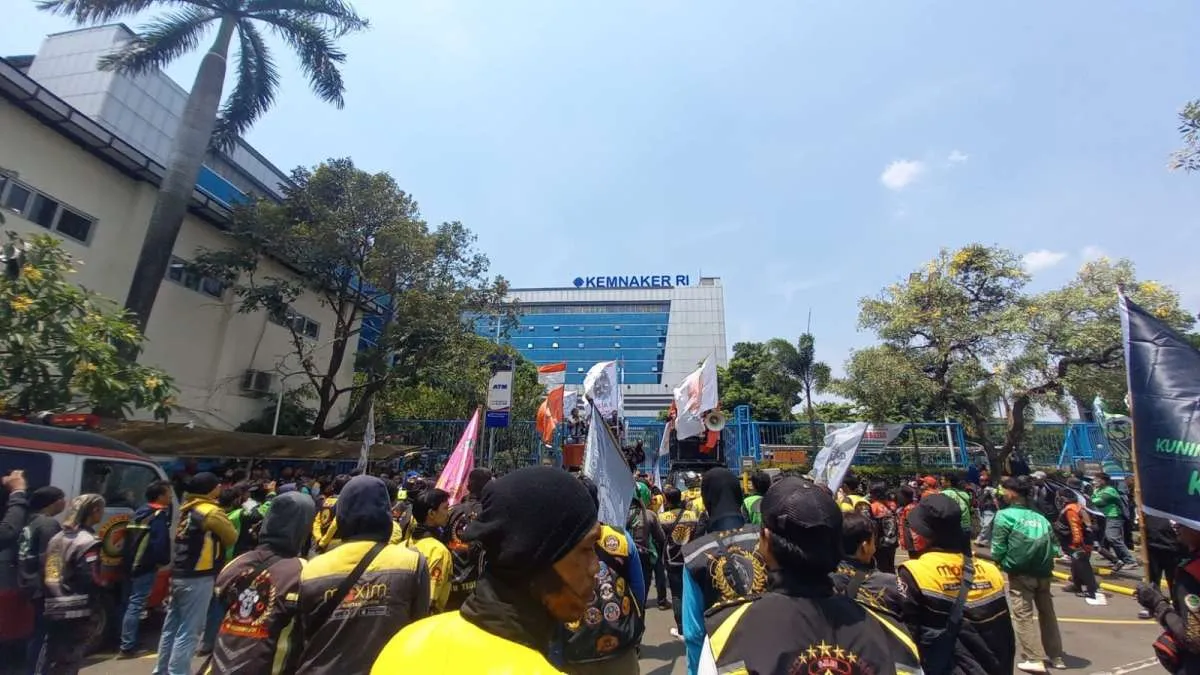Pakar: Soal THR Ojol dan PKWT, Kemnaker Harus Meluruskan