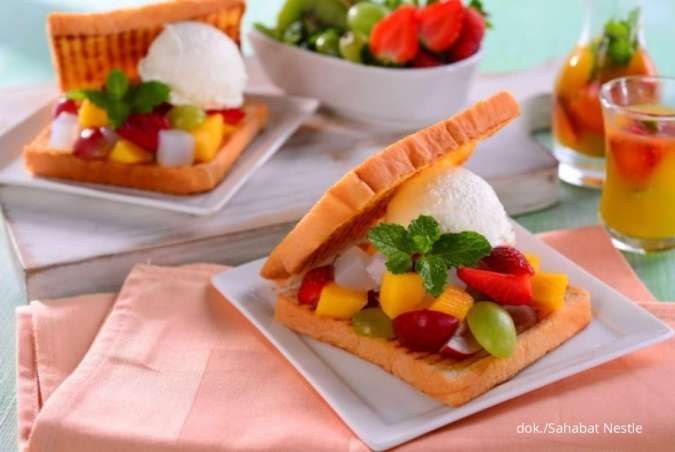 Resep Fruit Sandwich Ice Cream yang Ringan dan Manis di Mulut