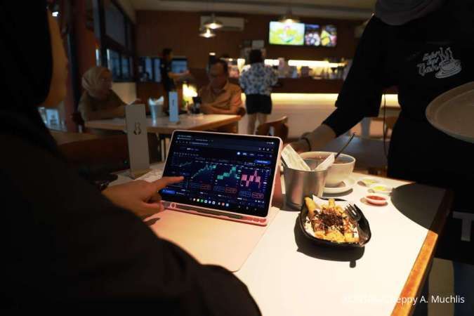 Rebound, IHSG Menguat 1% Pada Kamis Pagi (16/4)