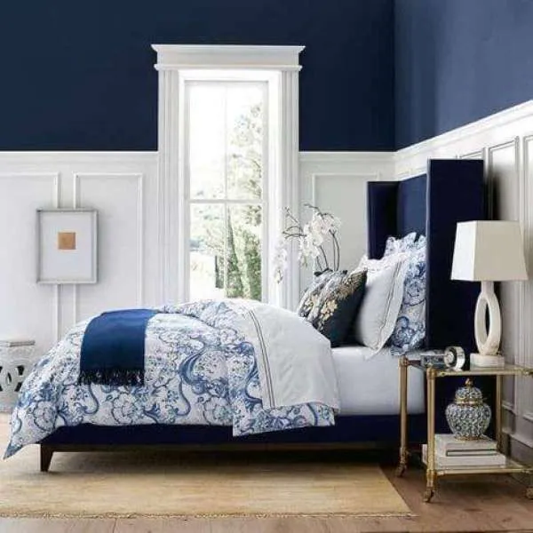 Kombinasi warna cat kamar tidur biru navy putih