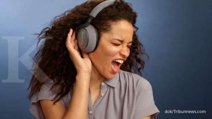 Ini gangguan kesehatan yang muncul akibat sering mendengarkan musik dengan headphone