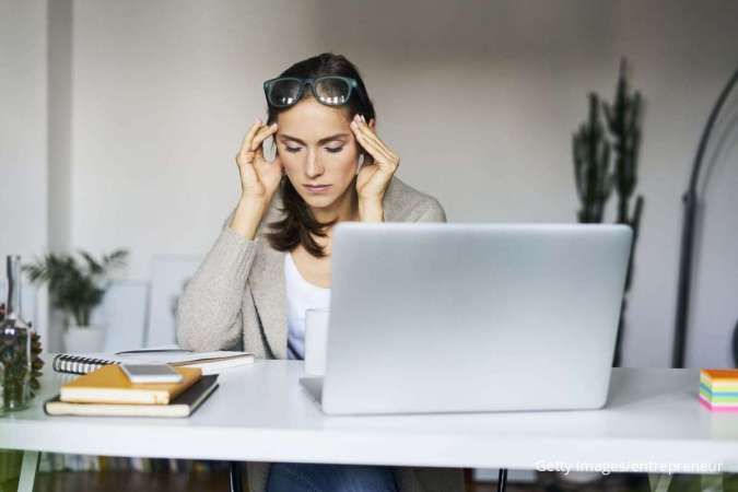 5 Kebiasaan Buruk Pemicu Stres hingga Panduan Mengatasinya