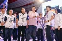 May Day 2025, Menteri Ara Serah Terima 100 Kunci Rumah Subsidi kepada Buruh