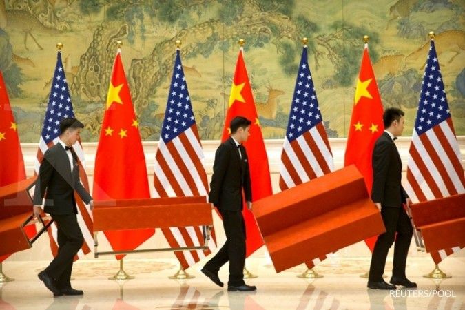 Hari pertama perundingan AS-China berakhir dengan senyuman 