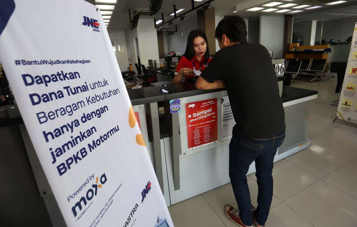Layanan Pembiayaan Moxa dan FIFGroup di Gerai JNE