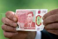 Poundsterling memberikan untung paling tinggi di antara valas lain terhadap rupiah