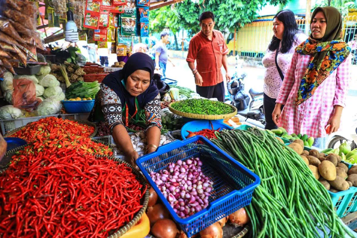 Deflasi lagi, kombinasi mini daya beli dan pasokan