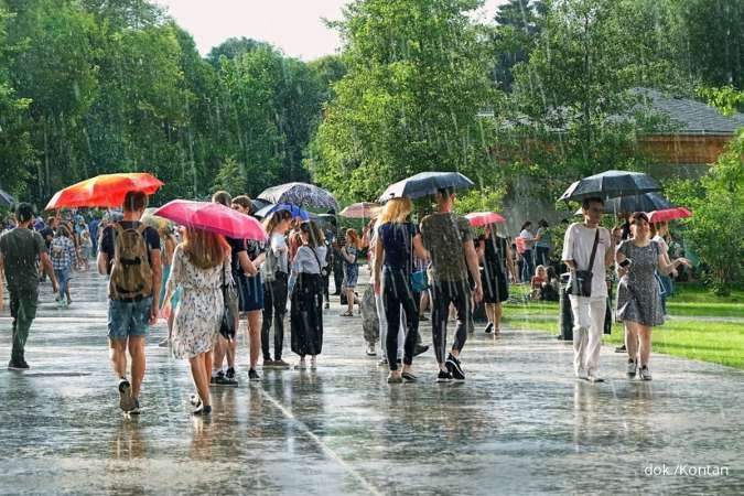  6 Cara Menjaga Kesehatan ketika Musim Hujan dan Banjir, Terapkan ya!
