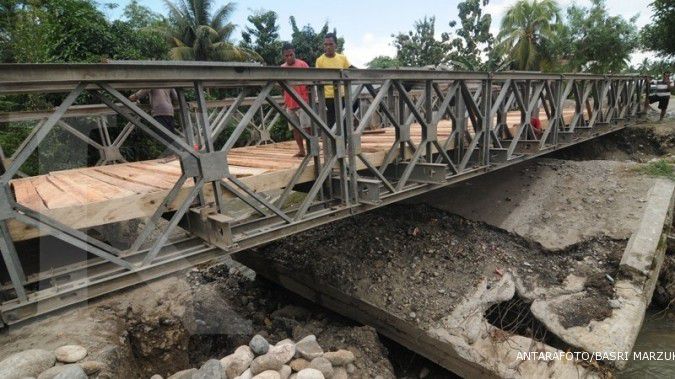 Jalur Trans Sulawesi banjir, SPBU Majene ditutup 