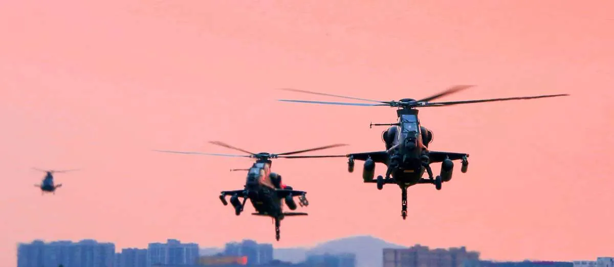 Drone pengintai dan helikopter serang, kombinasi tempur China bikin gentar