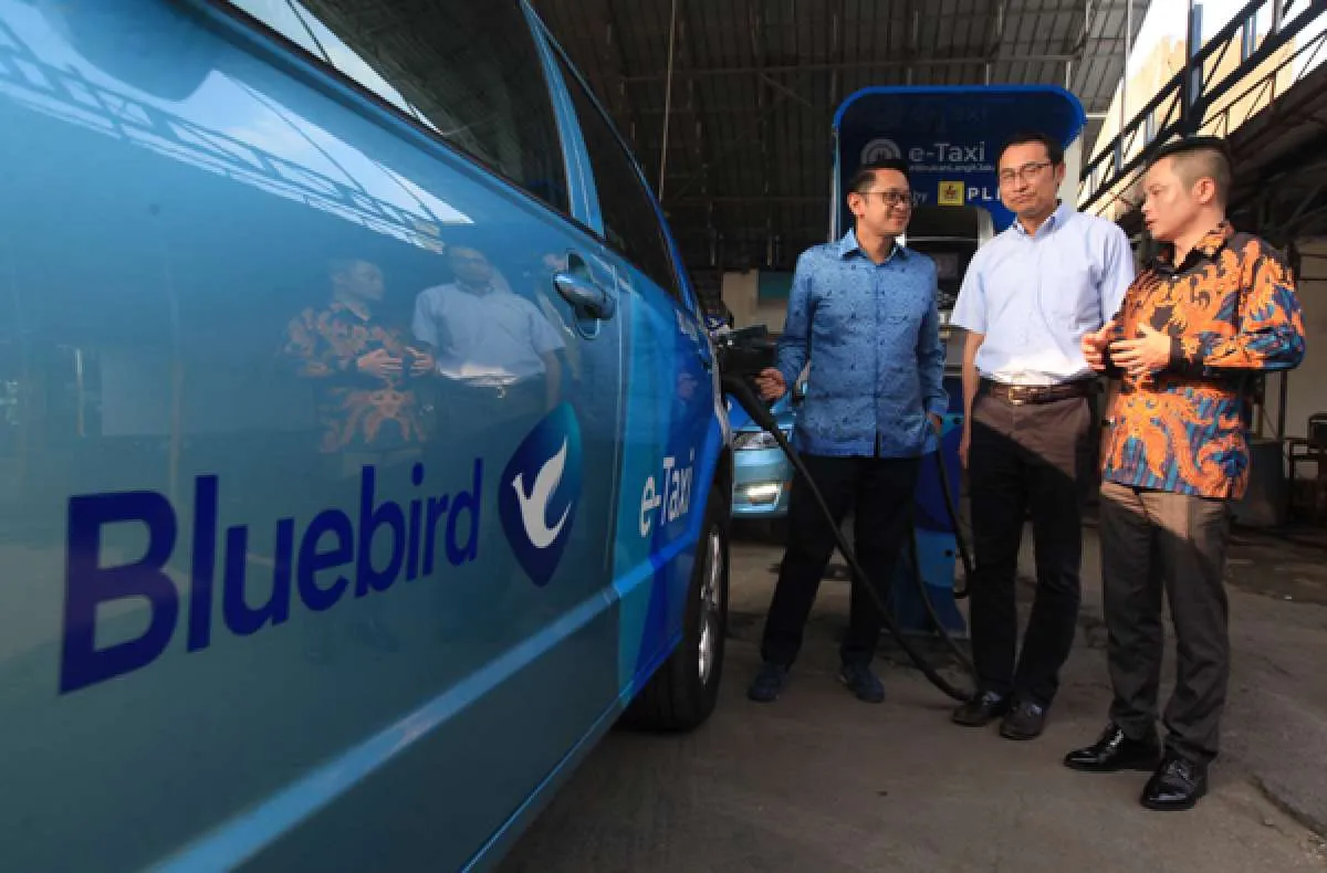 Perpanjang kolaborasi bareng Gojek, Blue Bird: Perkuat pilihan booking dan payment