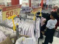 Ada Tahun Ajaran Baru, Belanja Masyarakat akan Kebutuhan Sehari-Hari Sempat Melambat