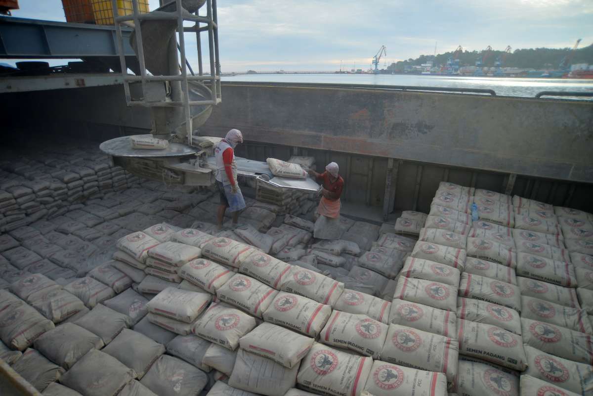 Industri Semen Keluhkan Pasokan Batubara Seharga US$ 90 per Ton Tersendat