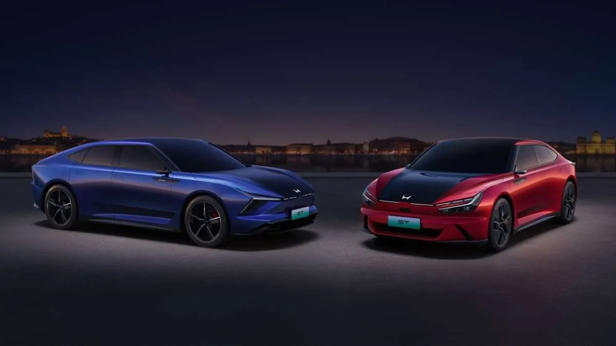 Honda Perkenalkan Mobil Listrik Ye di China: GAC Honda GT & Dongfeng Honda GT