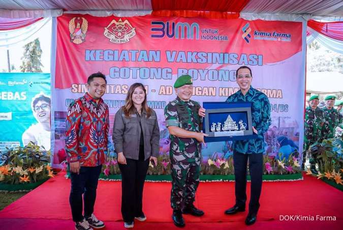 Percepatan Vaksinasi Covid-19, KF Lab & Klinik Gandeng TNI AD hingga Pelosok Negeri