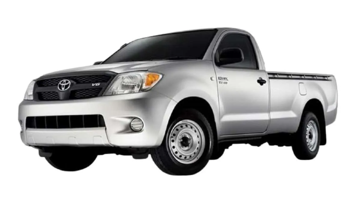 Harga mobil bekas Toyota Hilux tipe ini kian murah per September 2021