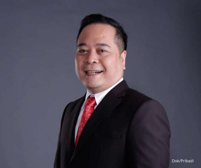 Melabuhkan Hati di Dunia Finansial