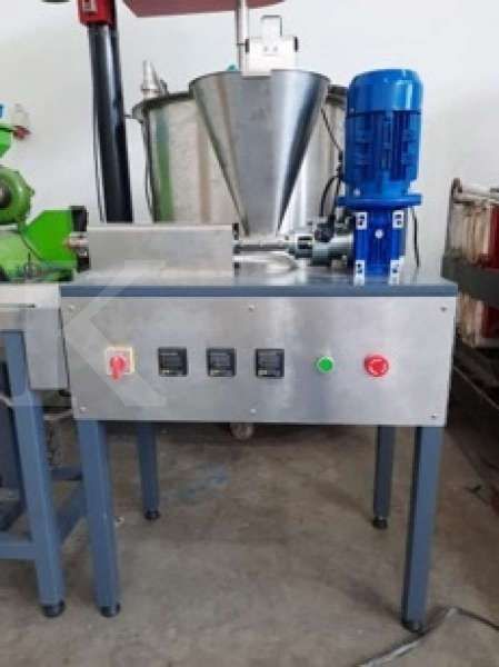 Bioplastik dari Rumput Laut, Solusi Membuat Laut Sehat