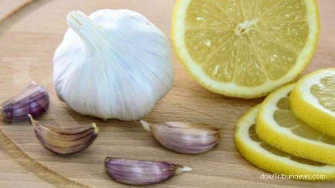 Luar biasa! Lemon campur bawang putih bisa menurunkan kolesterol tinggi