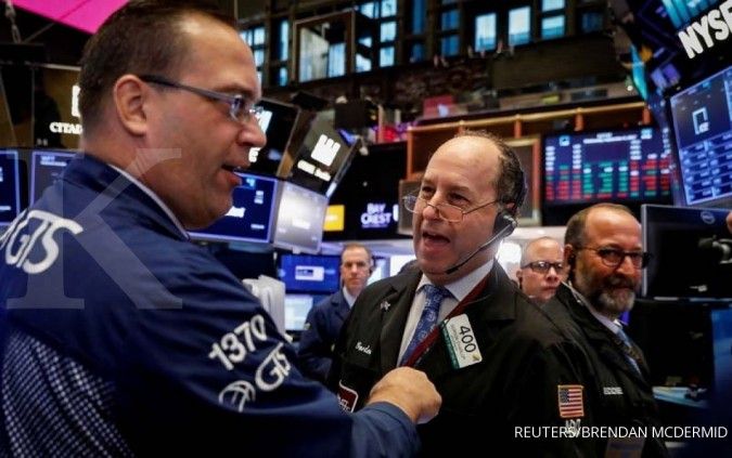 Wall Street naik tajam saat badai mereda