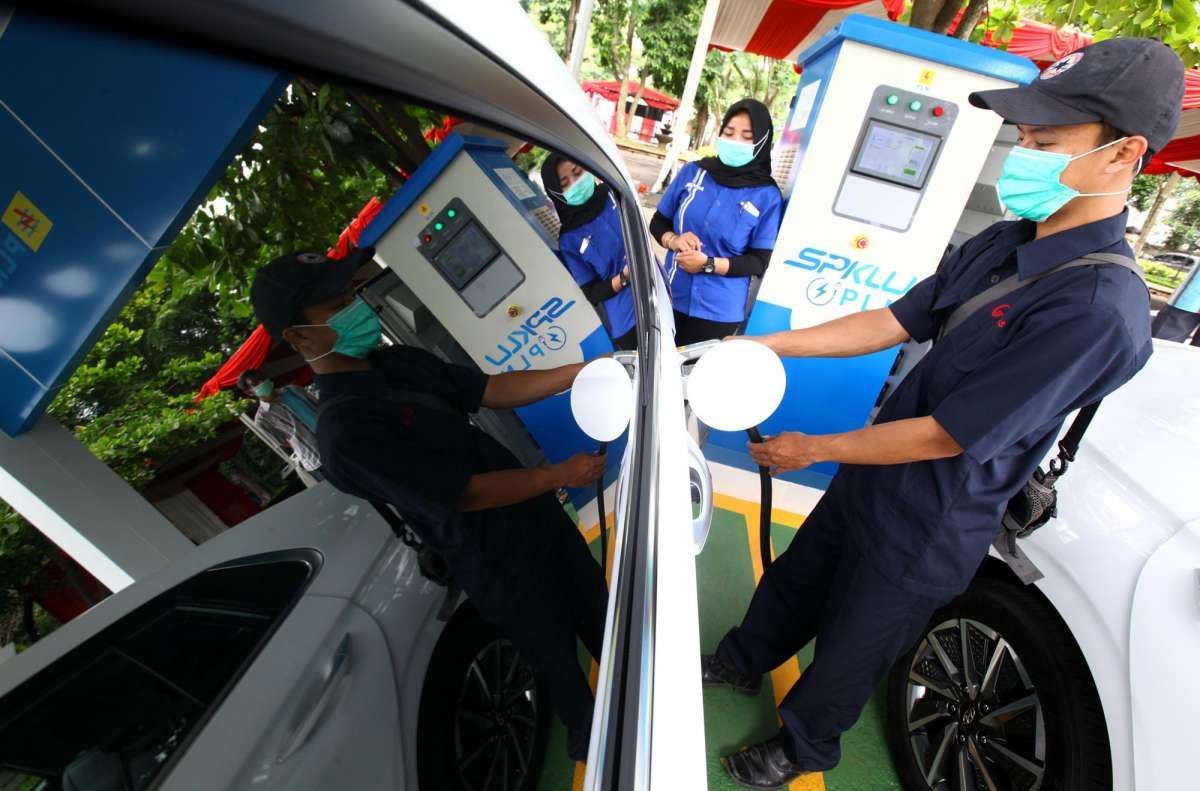 Jangan Latah Pengembangan Industri dan Energi Hijau