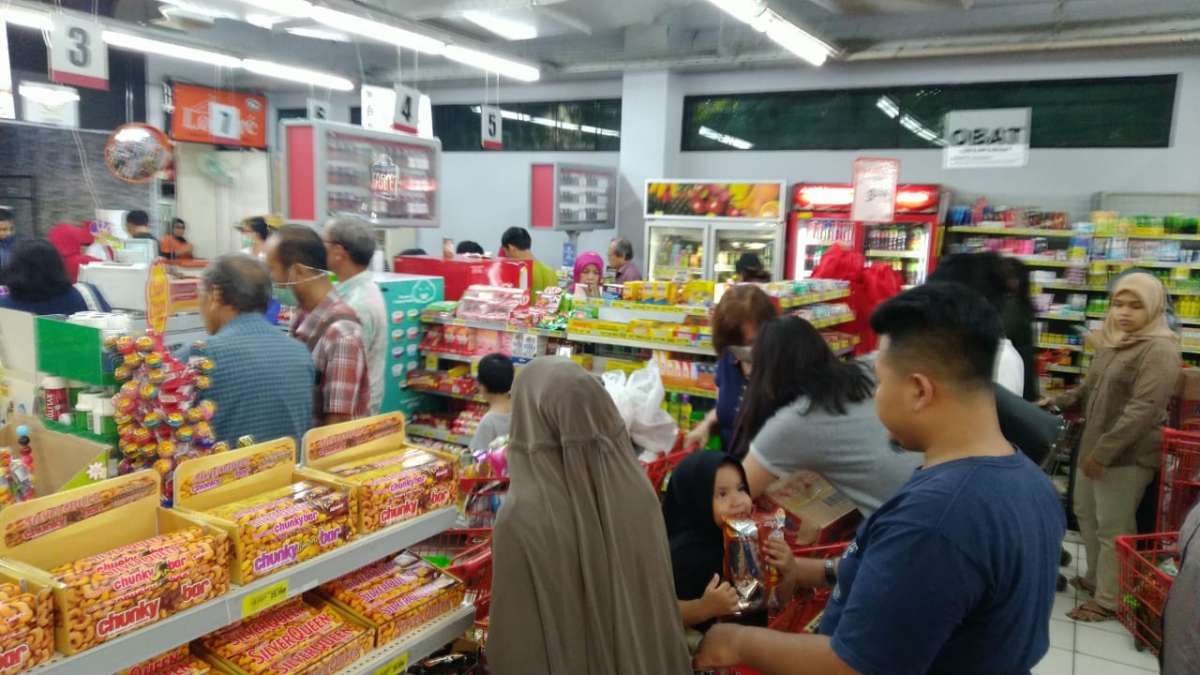 Sebagian Agenda Bisnis Pebisnis Masih Berjalan